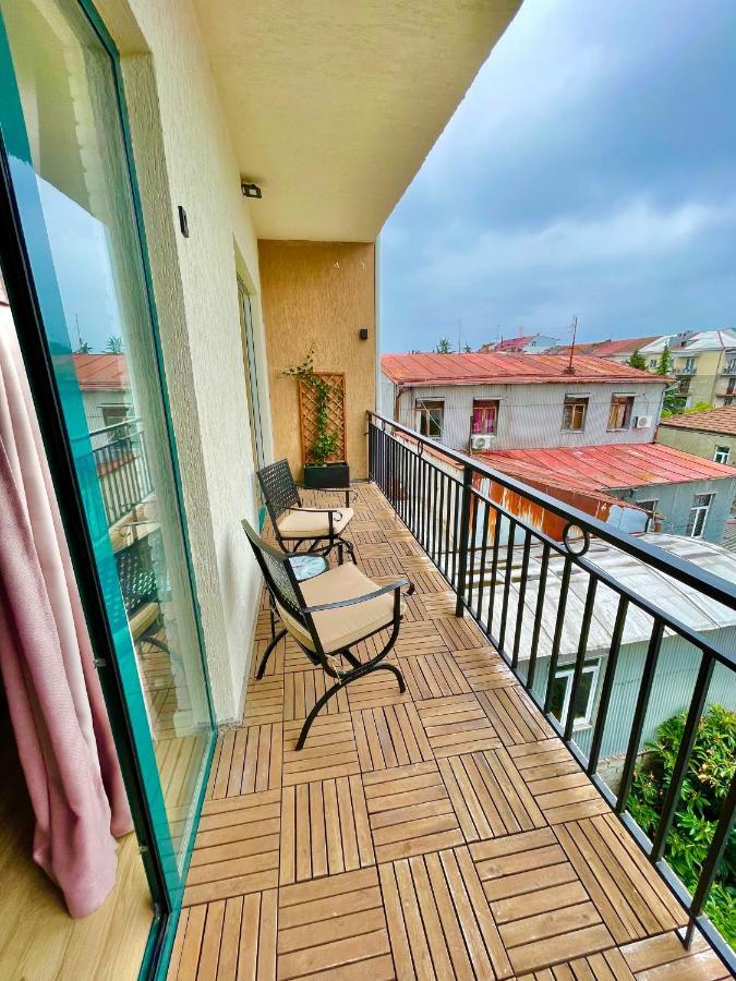 באטומי Hcg Art'Muse Apartment מראה חיצוני תמונה
